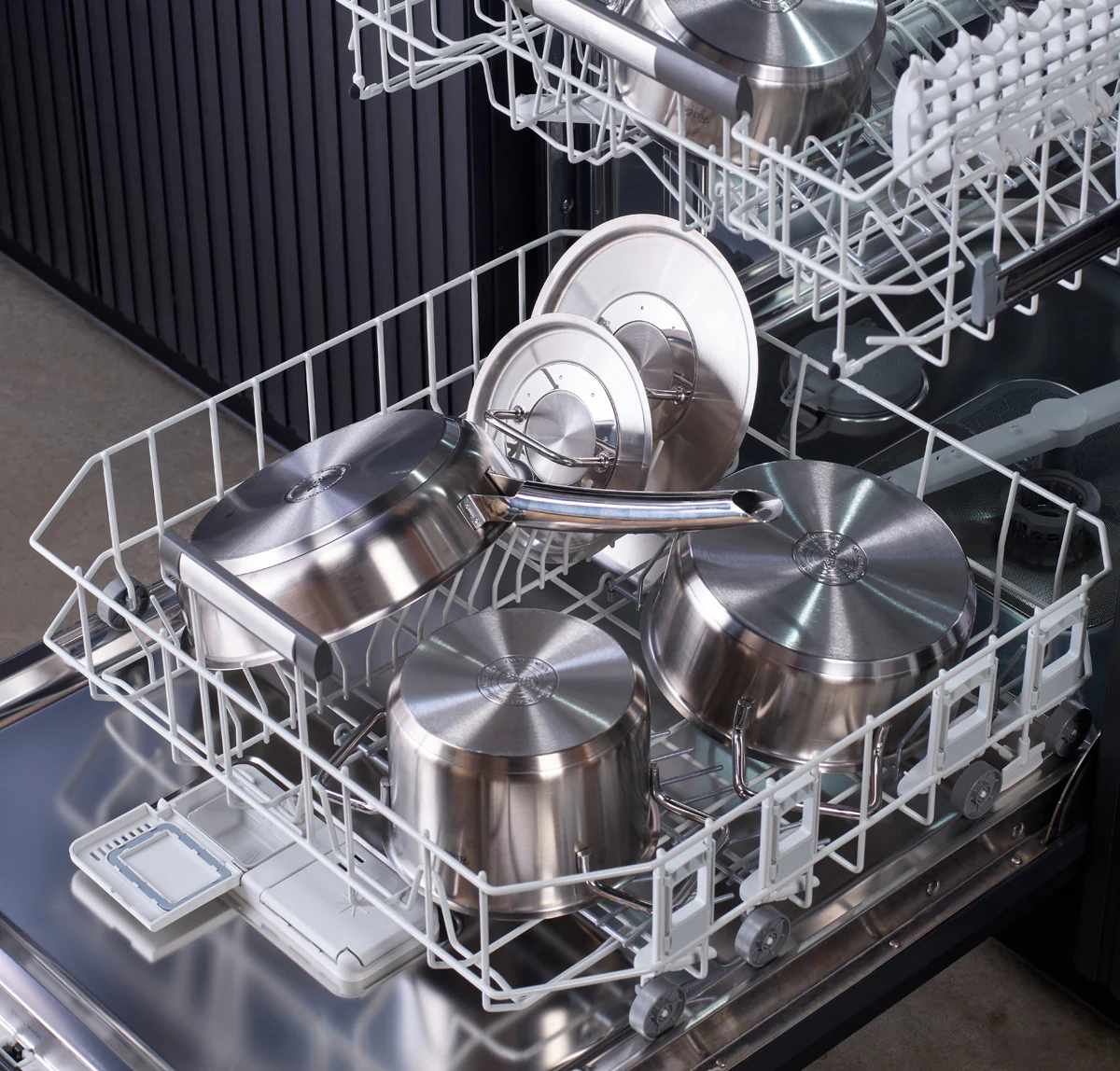 Fissler Pure Collection Bratentopf mit Metalldeckel - Image 3
